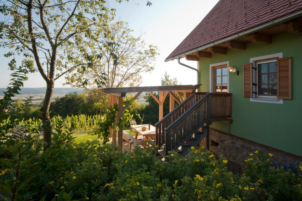 Ferienhaeuser Im Weingarten Fehring Exterior foto